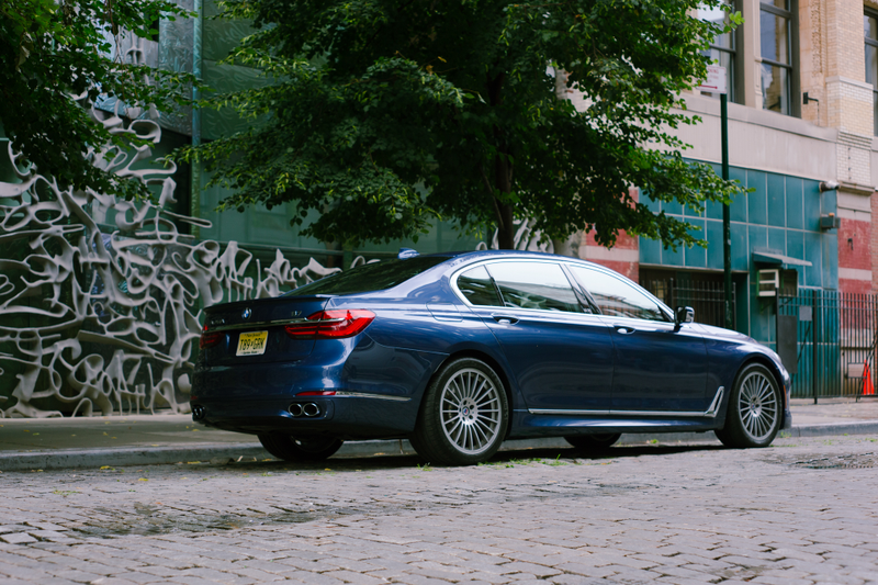 Illustration for article titled When You Should Spend $70,000 Or $150,000 On A BMW SedanÂ
